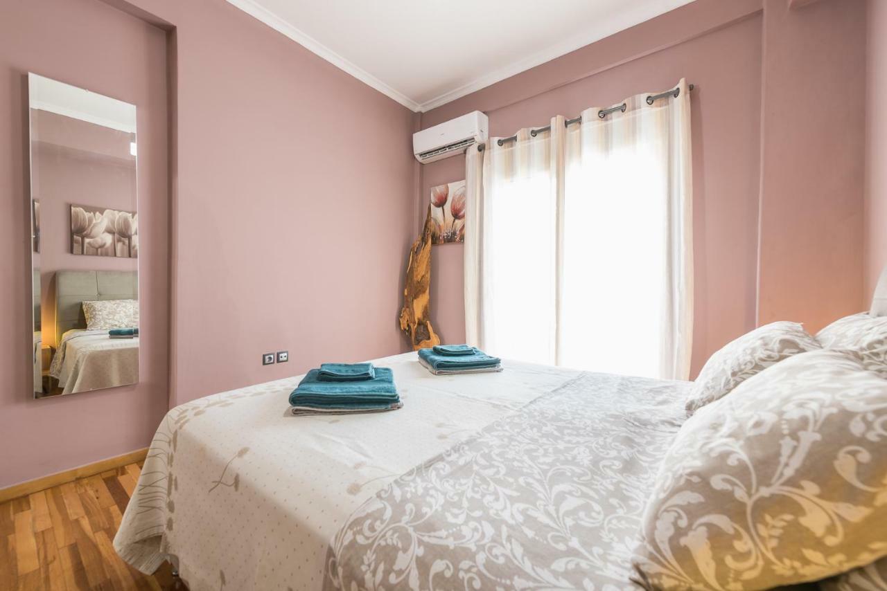 Pangsapuri 55 m² dengan 1 bilik tidur dan 1 bilik mandi peribadi di Neos Kosmos Athens Luaran gambar